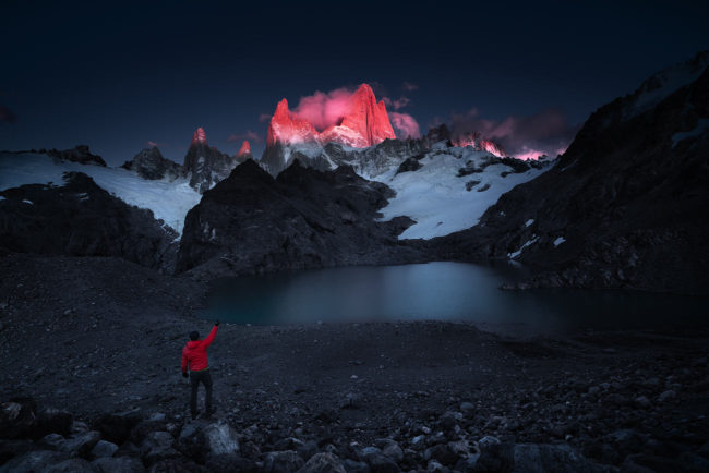 Landscape photography workshop at sunrise in El Chaltén, Patagonia – Photo tour to capture iconic landscapes.